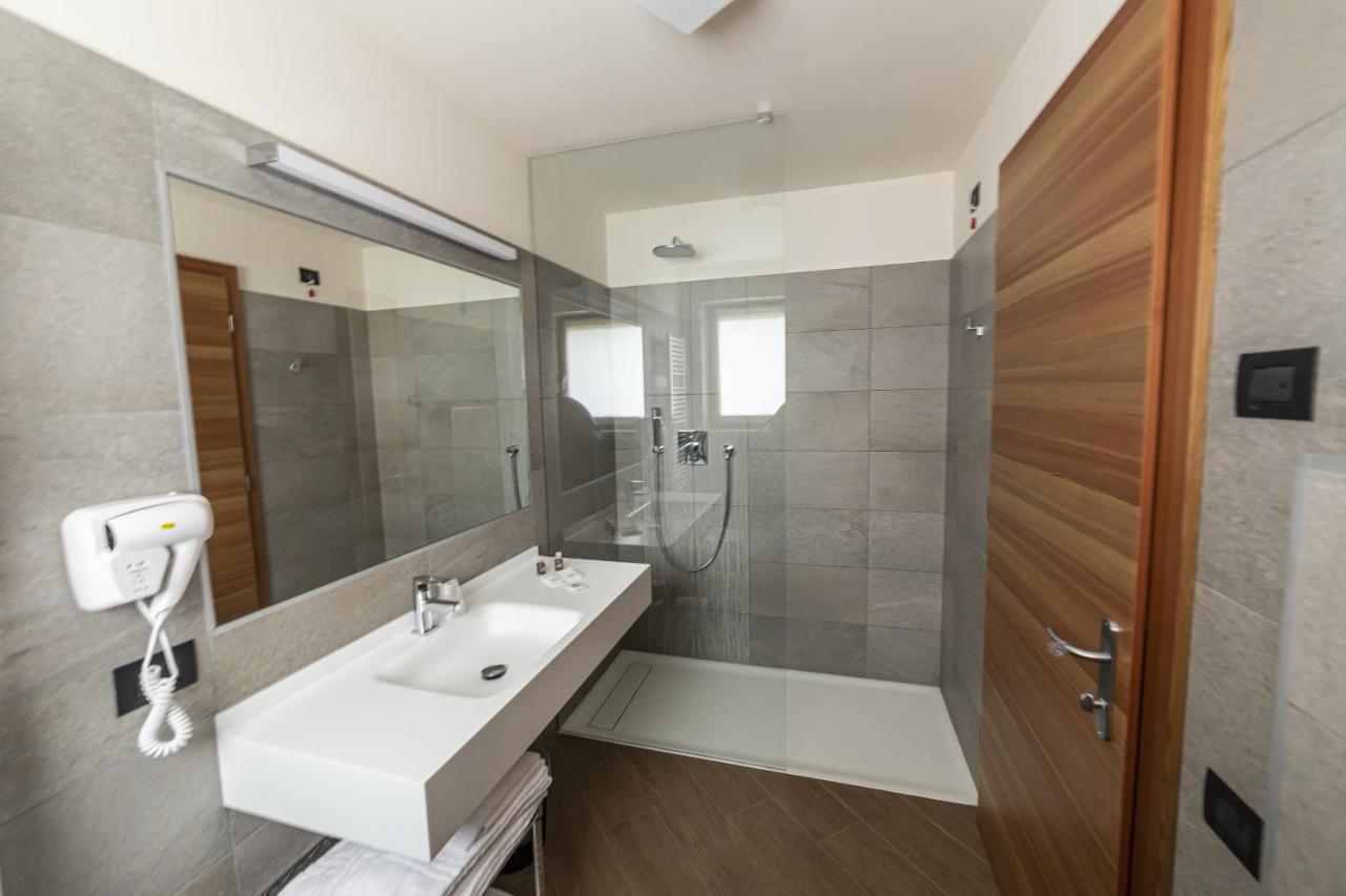 Hotel Garni Paradisi - Wellness & 4*
