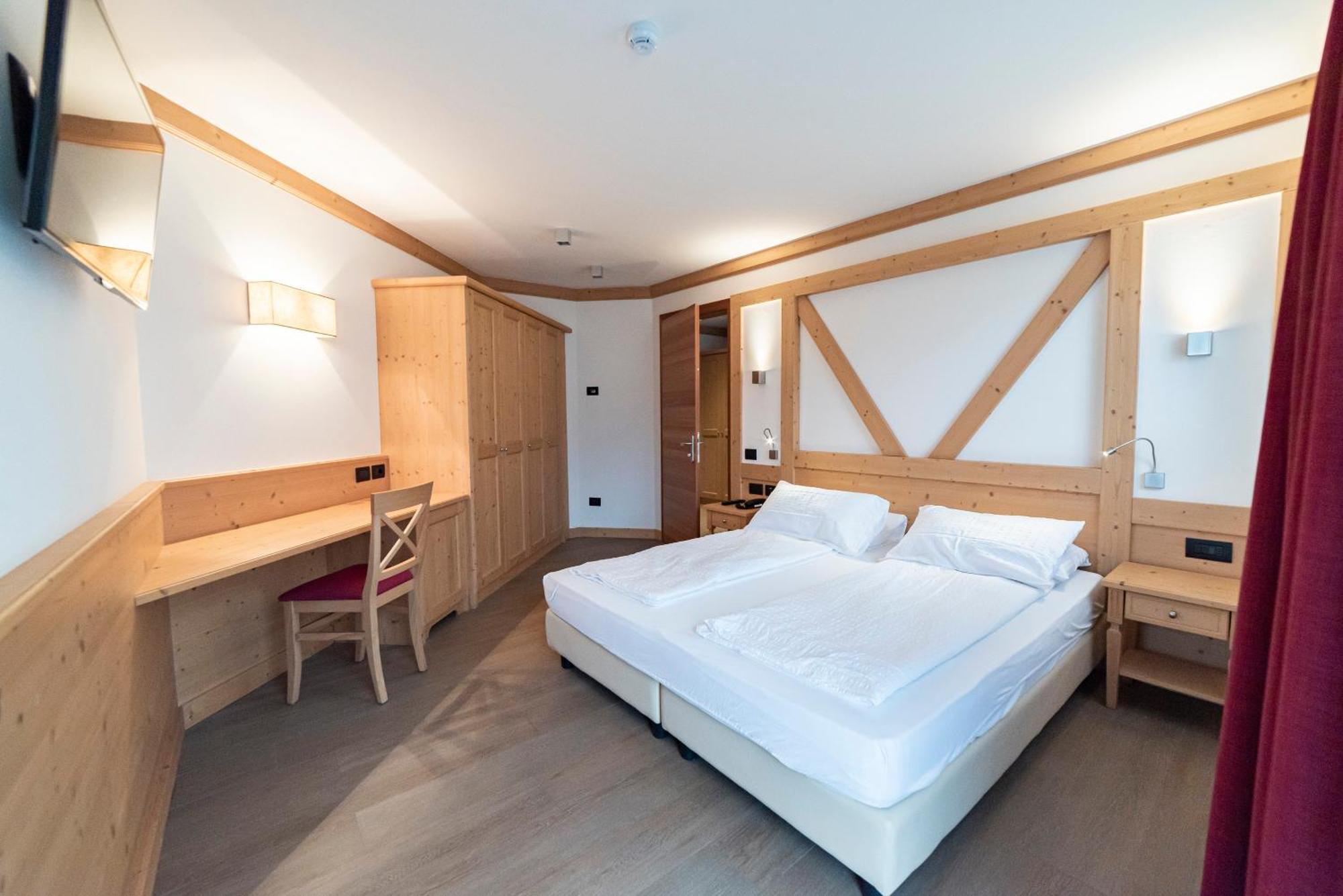 Hotel Garni Paradisi - Wellness & Mezzano